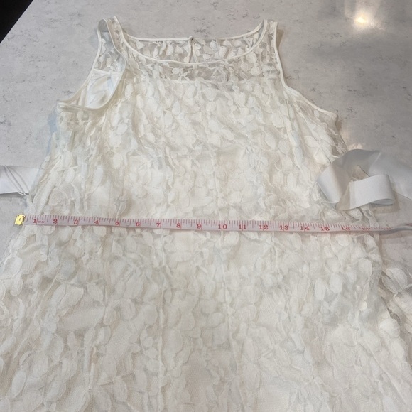 Luxe by Carmen Marc Valvo size 10 white lace dress bridal party - Picture 7 of 10